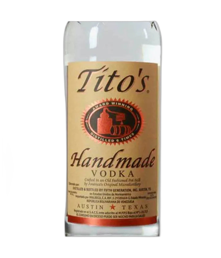 Titos Handmade Vodka 1L - Disponible en Licorería Grand Gourmet Caracas
