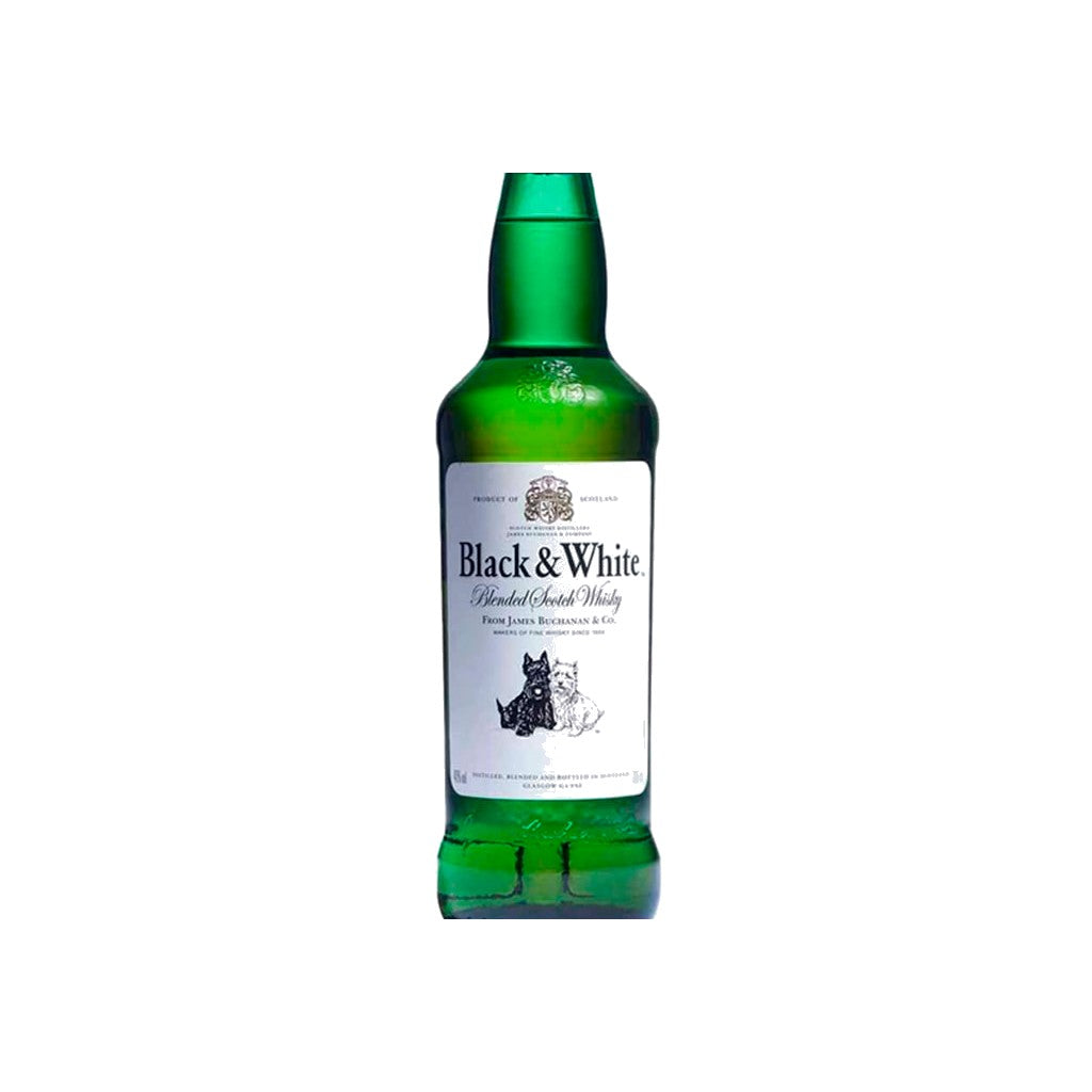 Whisky Black And White 8 Anos 1L - Disponible en Licorería Grand Gourmet Caracas