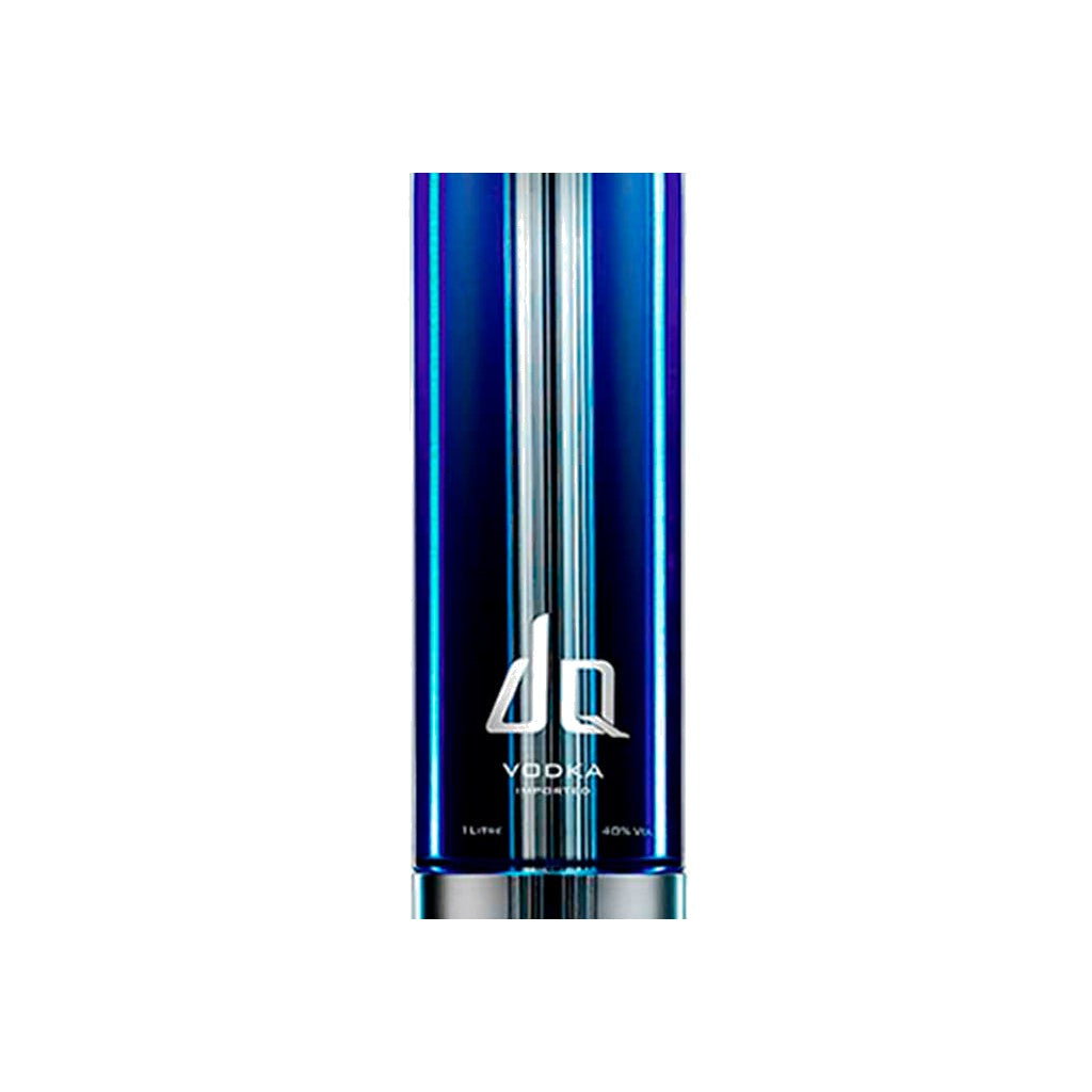 Vodka Dq 1L - Disponible en Licorería Grand Gourmet Caracas